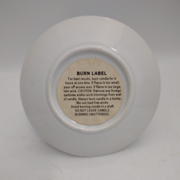 Fine China Christmas Poinsettia & Holy Berries 2 Teacup & Saucer Candle Holders - Picture 15 of 15